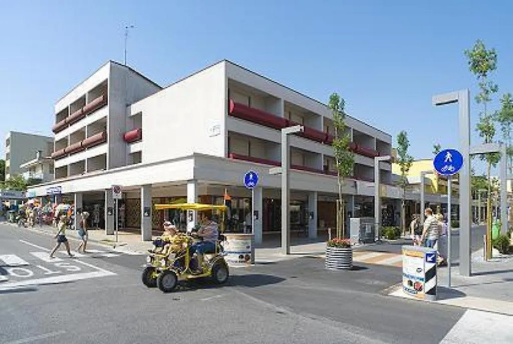 Condominio Clyo Bibione 0*,